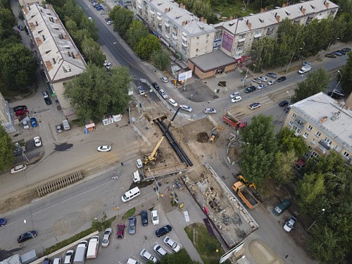 Большой ремонт провели за два дня на улице Блюхера в Новосибирске